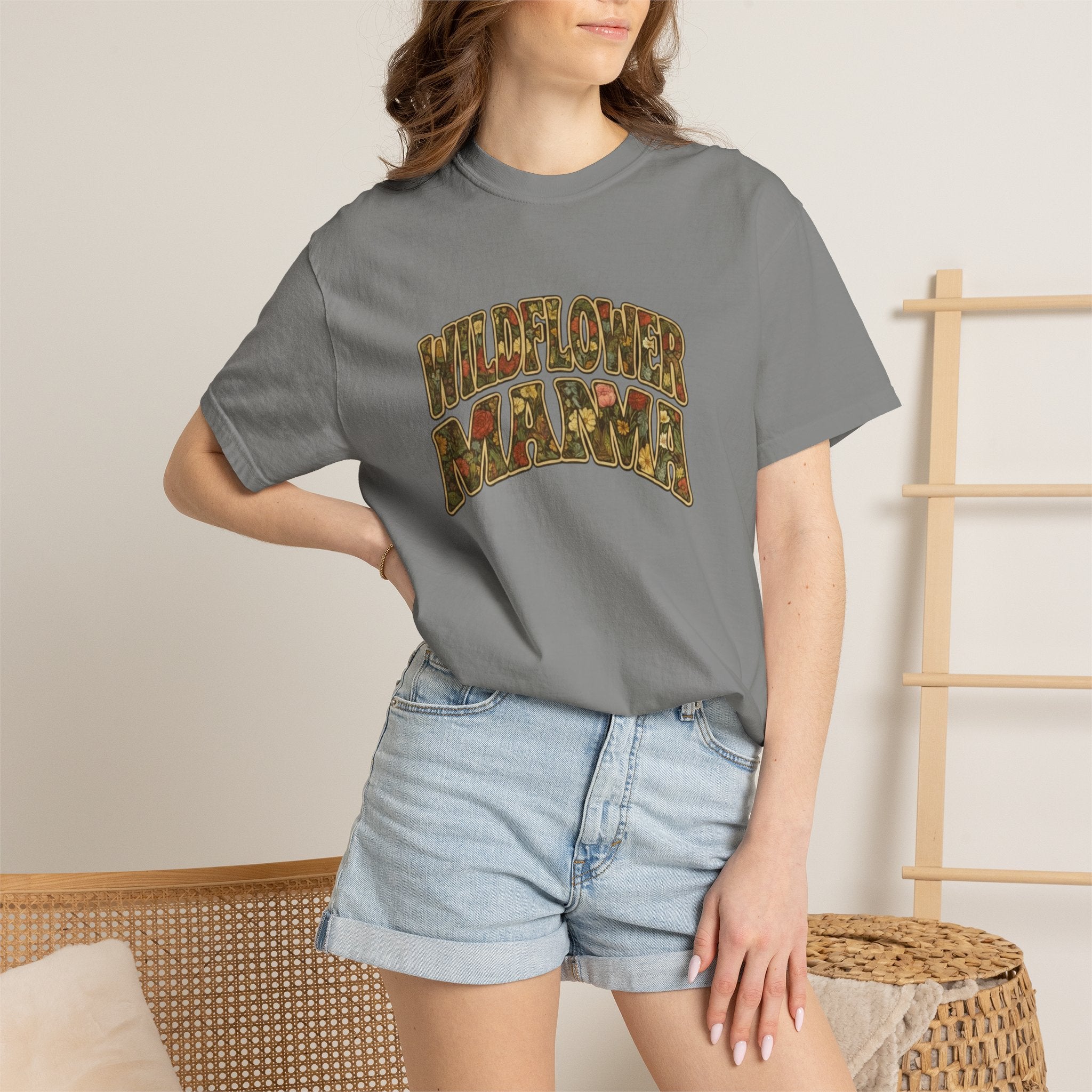 Wildflower Mama Retro Floral Design T-shirt