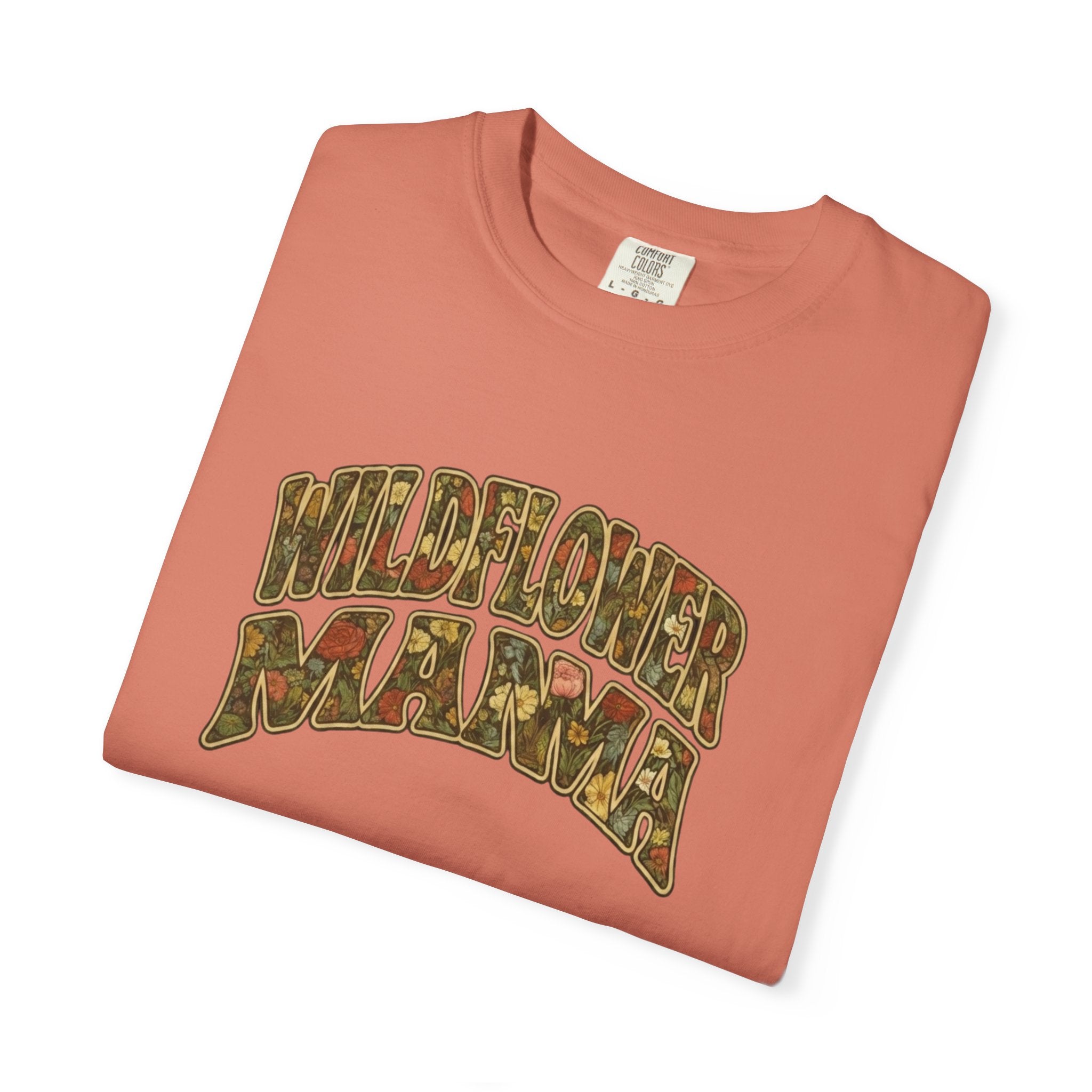 Wildflower Mama Retro Floral Design T-shirt