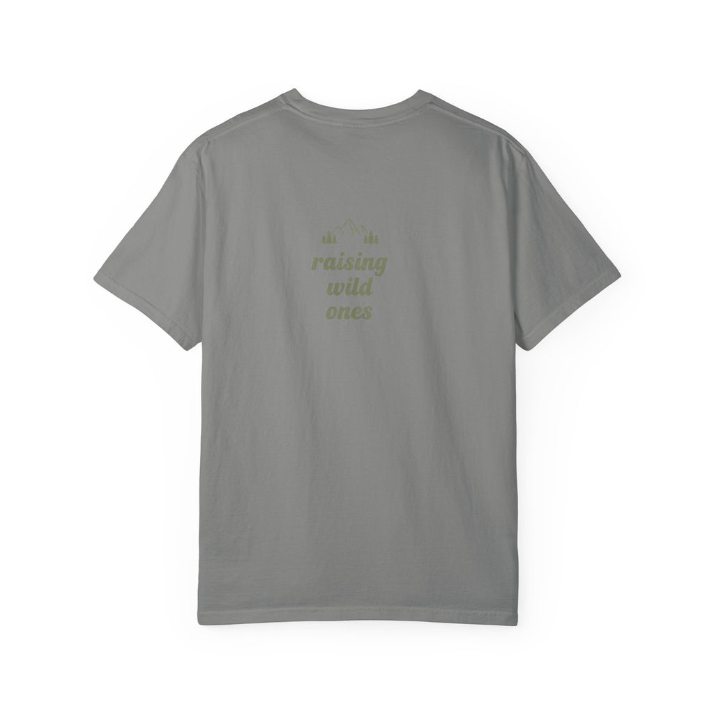 Wild Mama Raising Wild Ones Comfort Color T-shirt