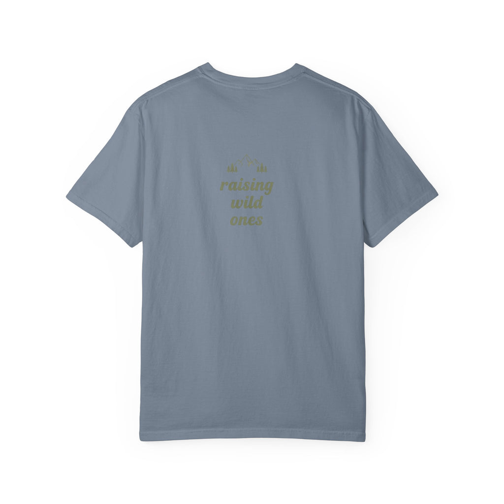 Wild Mama Raising Wild Ones Comfort Color T-shirt